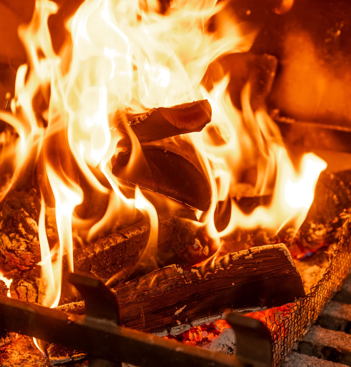Homefire Kiln Dried Logs - Large Handy Bag