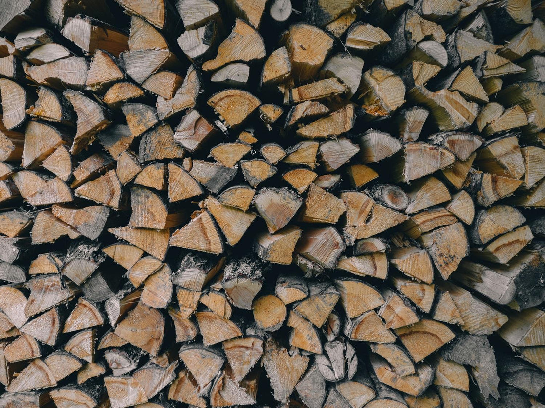 Ultra Dry: Why kiln-dried hardwood logs are superior