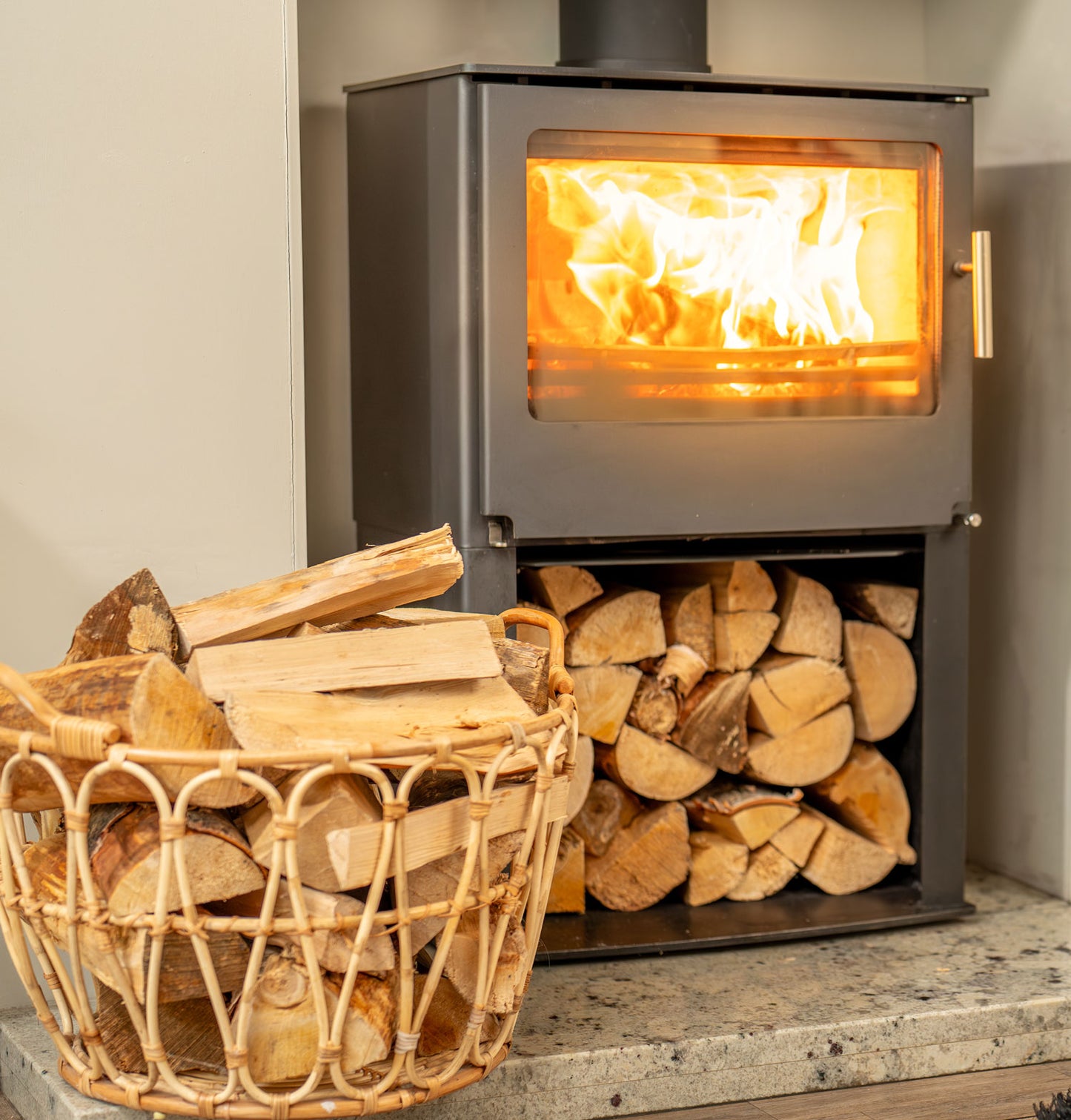 Homefire Kiln Dried Hardwood Logs - Bulk Bag (0.6m3)